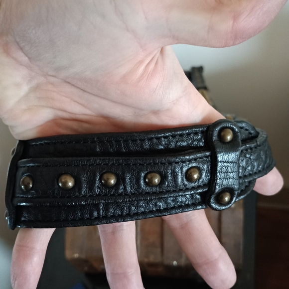 Abaco Mini Crossbody Bag Black Leather - Picture 3 of 10